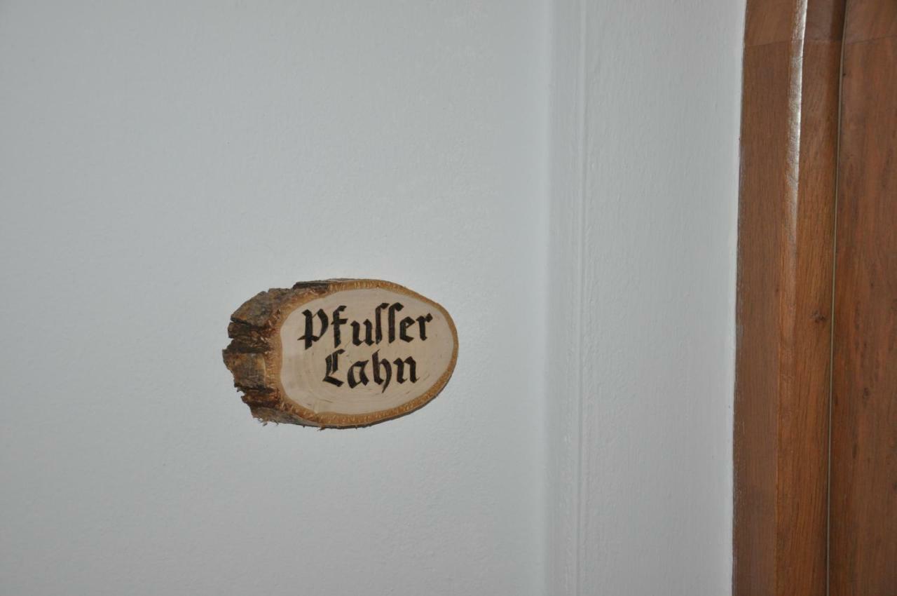 Gaestehaus Pfuss 卡尔达罗 外观 照片